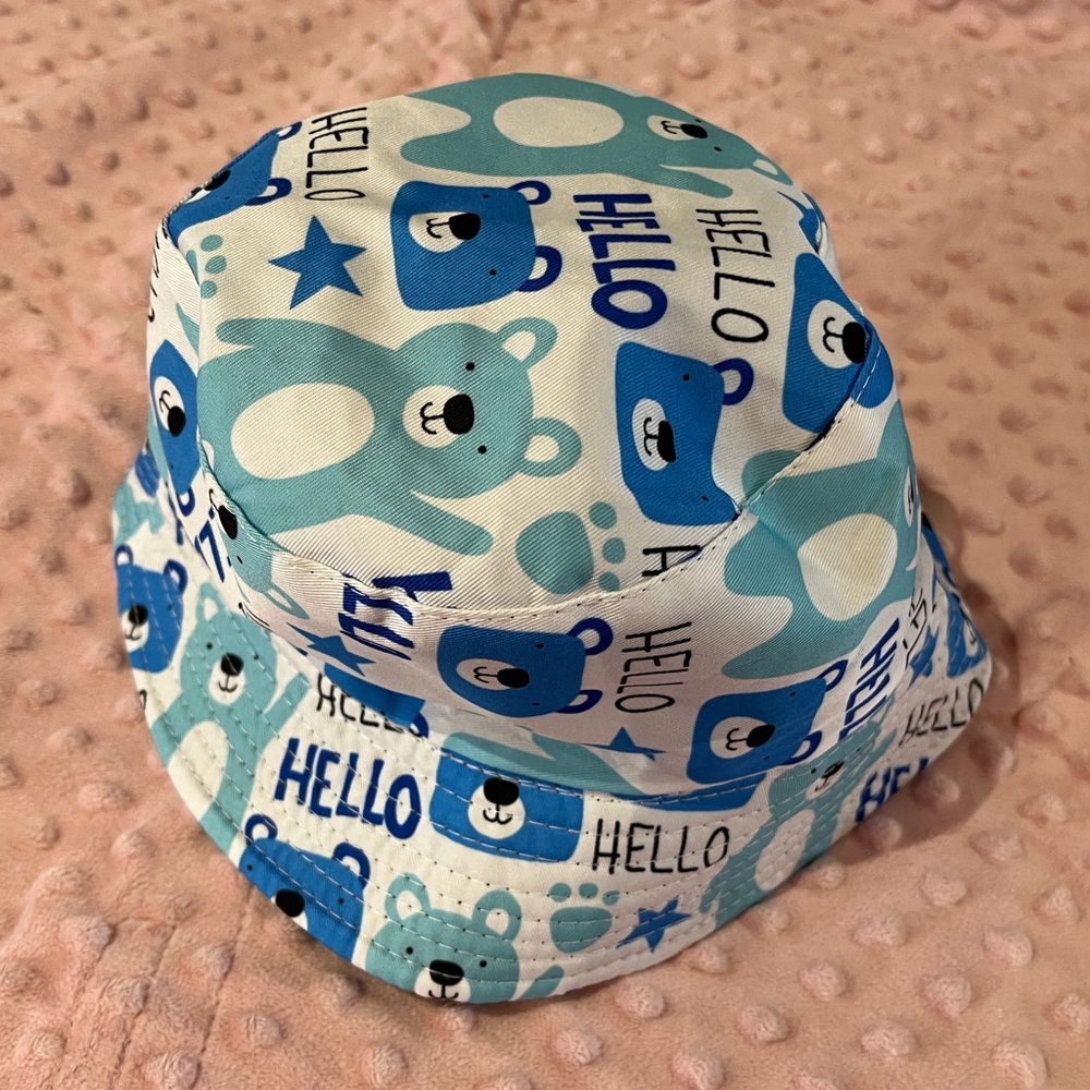 🔆NWOT Kids Hello Bear Bucket Hat